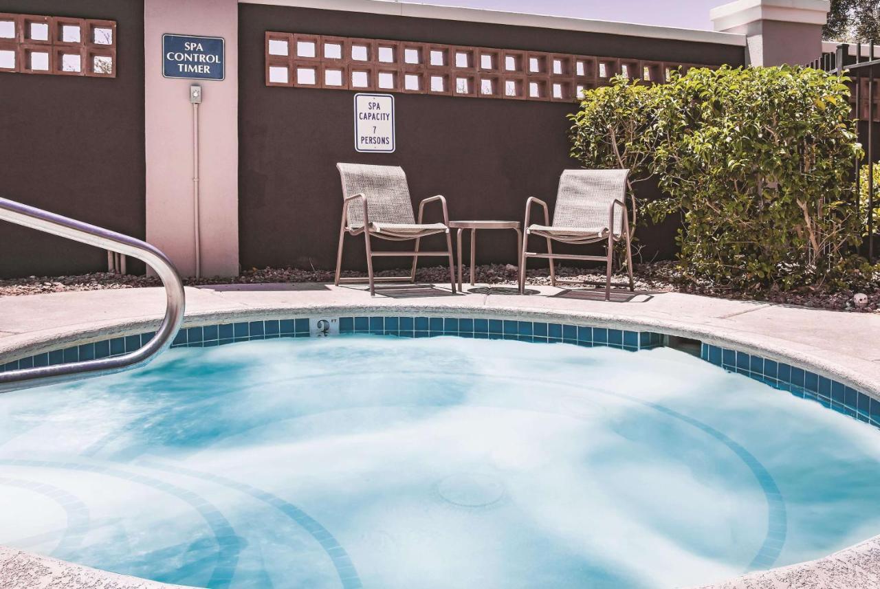 La Quinta By Wyndham Las Vegas Summerlin Tech Bagian luar foto